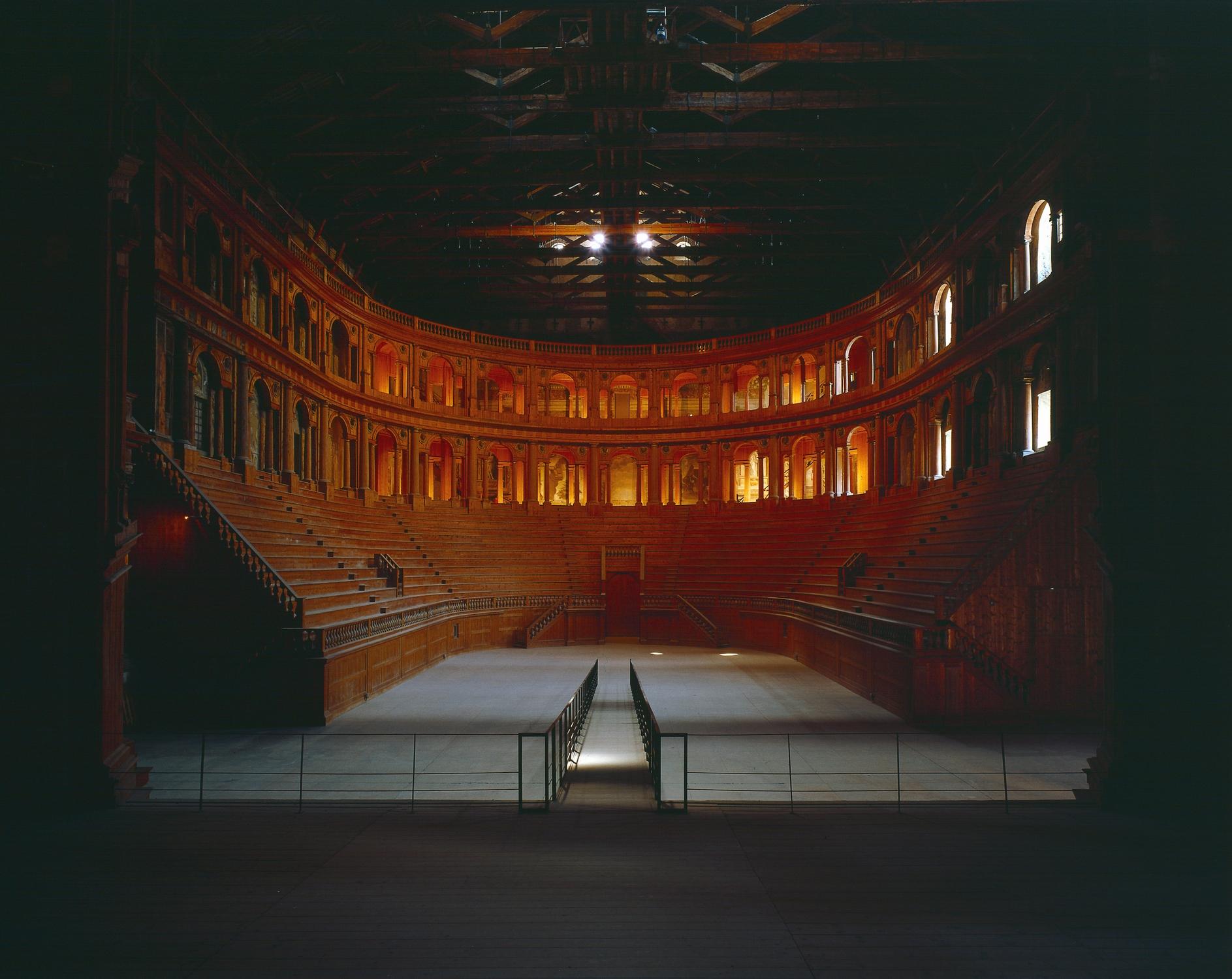 Teatro Farnese - Archivio Comune Parma